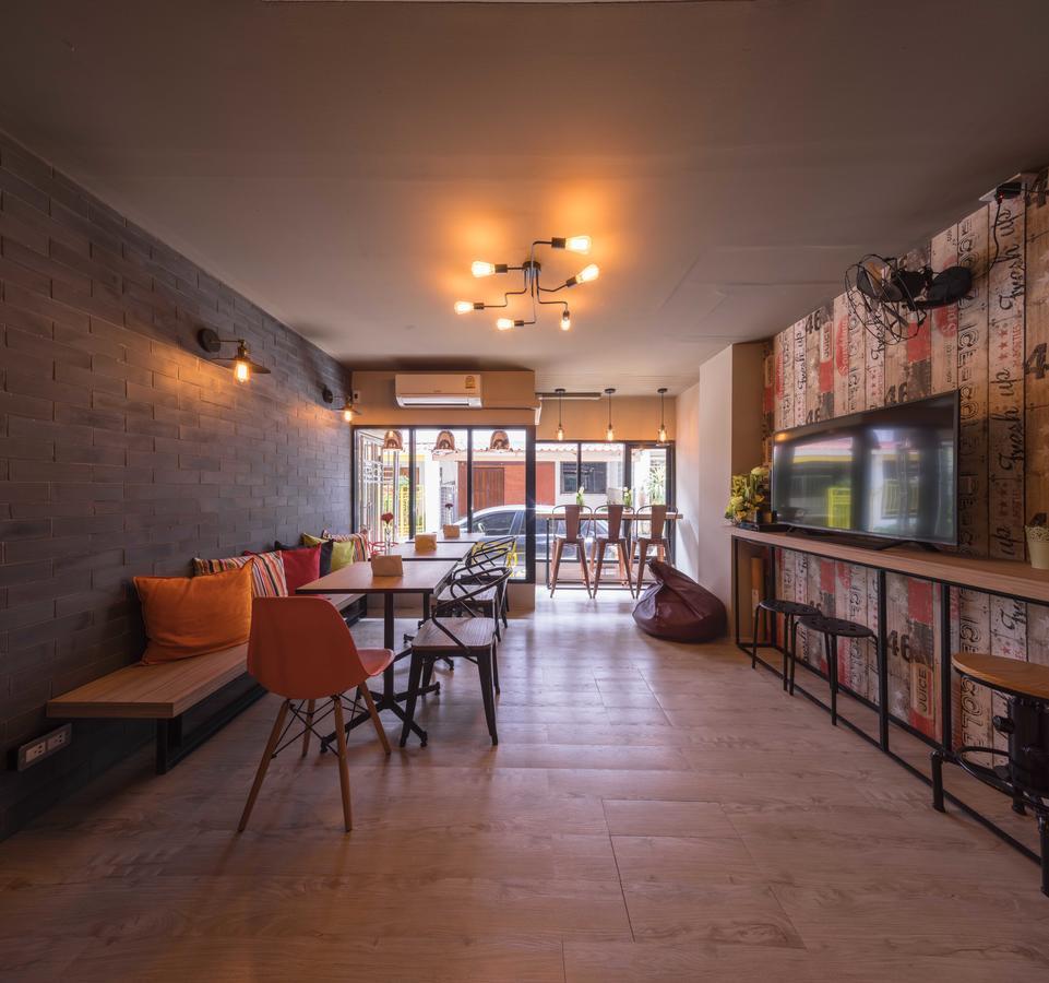 Augusta Pansiyon Bangkok Dış mekan fotoğraf