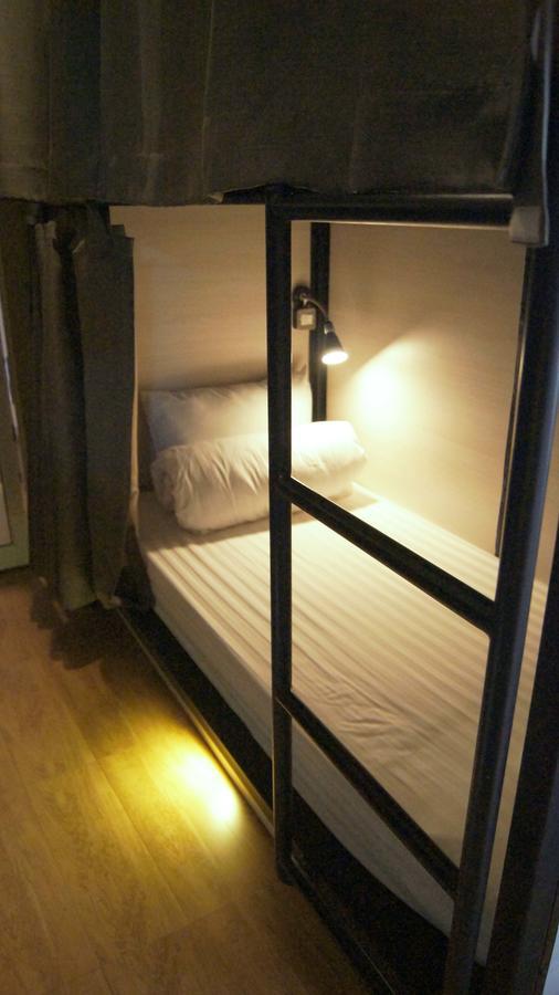 Augusta Pansiyon Bangkok Dış mekan fotoğraf